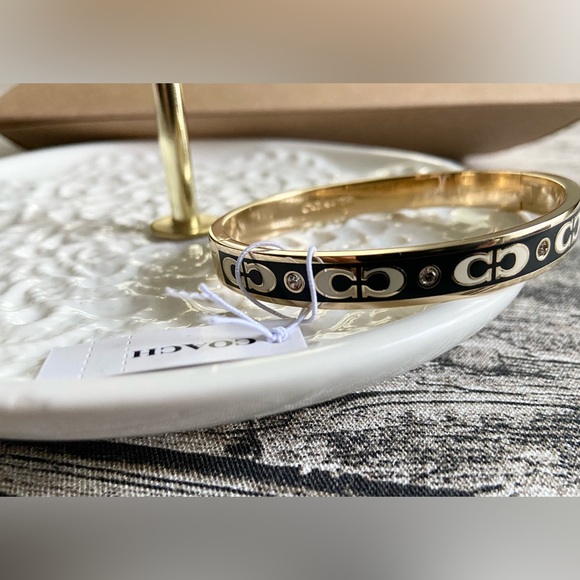 NWT! Authentic Coach bangle bracelet in gold, black with white logos + gift box - Picture 5 of 15